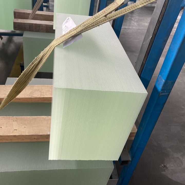 Ultra thin iron solar panel cover glass for outdoor bathroom stairs, industrial entrance, hotel, warehouse, decorative lighting 