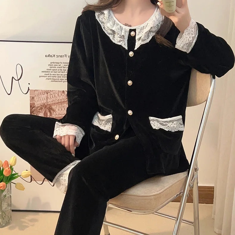 Bộ Đồ Ngủ Nhung Vàng Nữ Công Chúa SAMWESTART