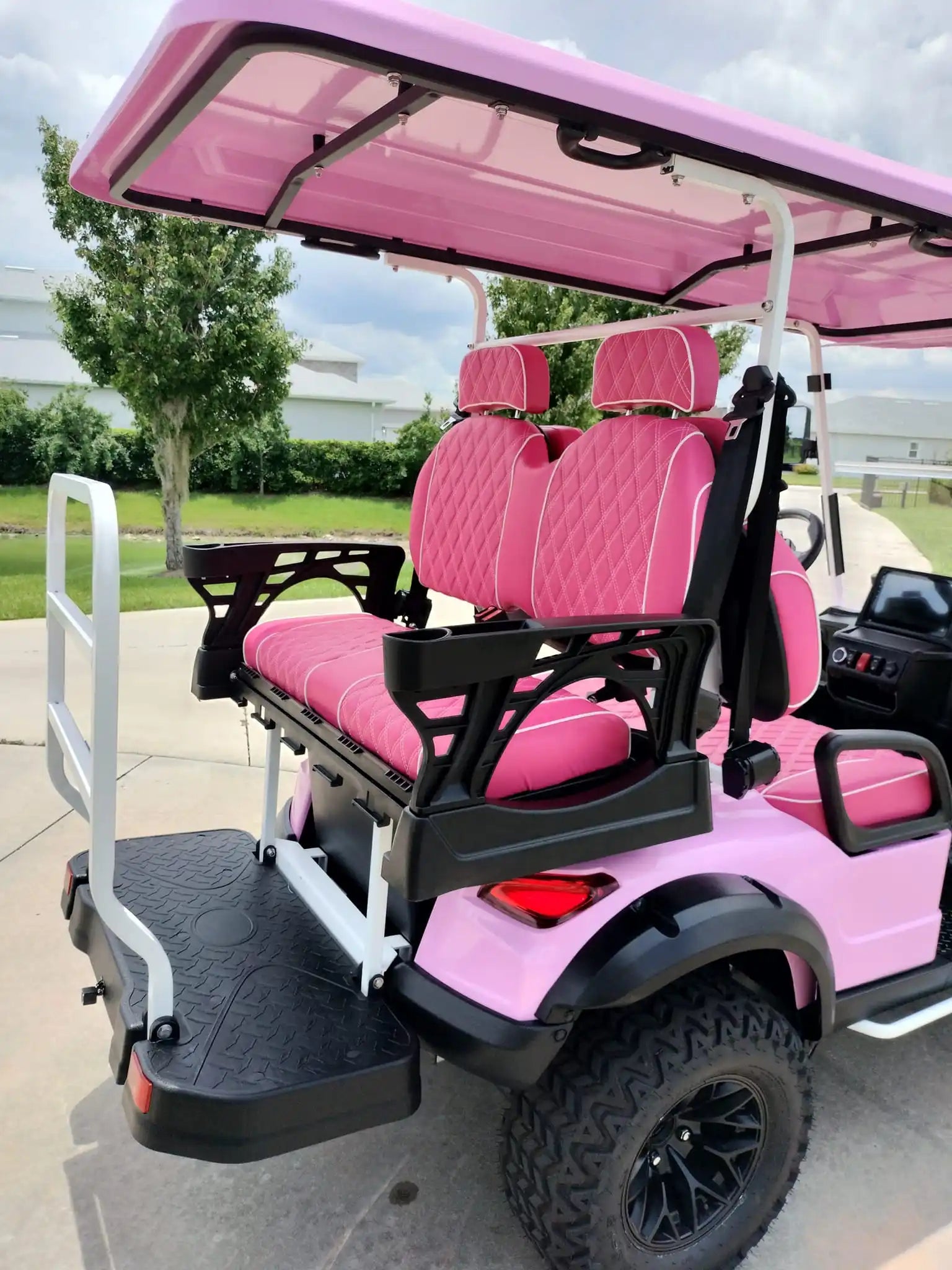 Xe golf điện 4 chỗ năng lượng mới, tùy chỉnh màu & logo