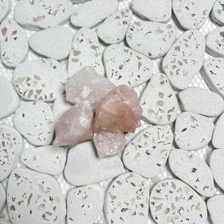 OMK high polished natural pebble cement marble mosaic tiles for bathroom, kitchen, floor, wall, home decoration 