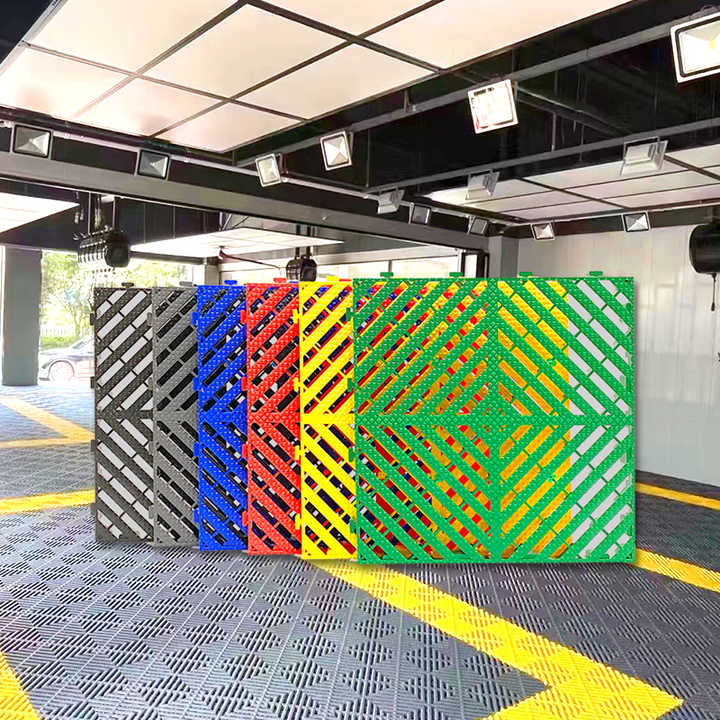 3cm thick PP plastic garage floor tiles with vents, durable design, anti-slip for car wash warehouse 