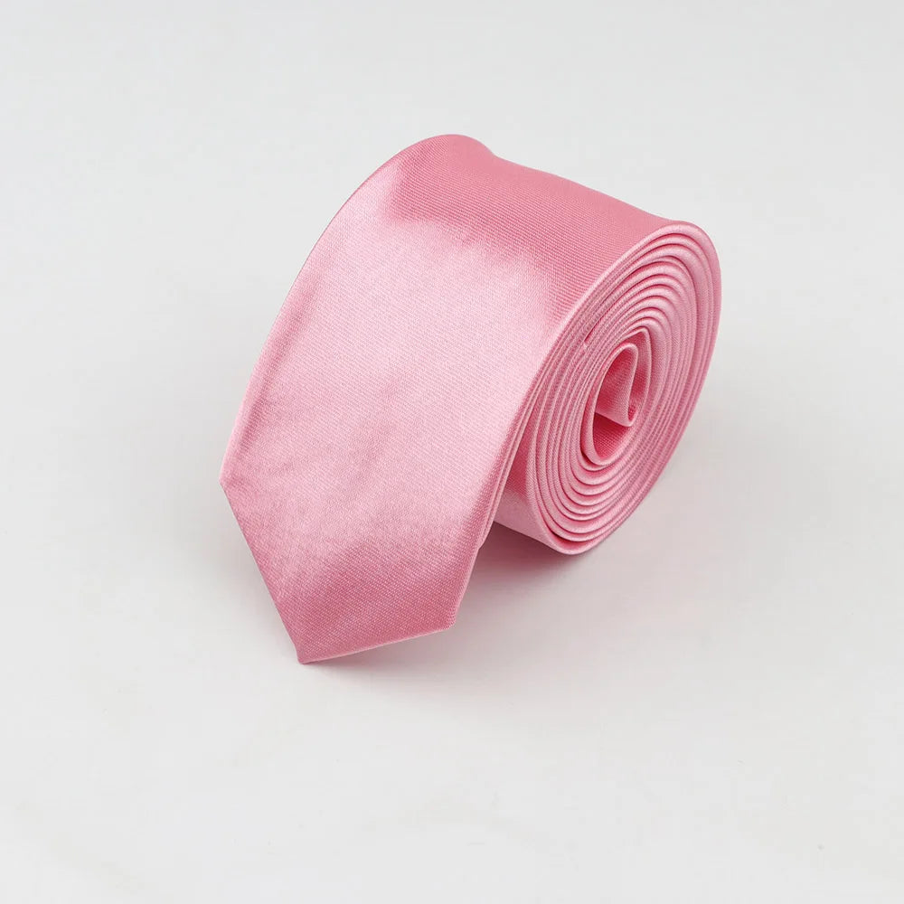 Cà vạt nam thời trang, màu sắc đa dạng, chất liệu polyester - Daisan Mart