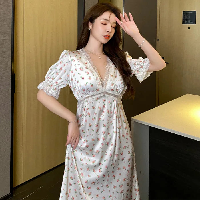 SAMWESTART Sweet and Cool Floral Summer Silk Nightgown