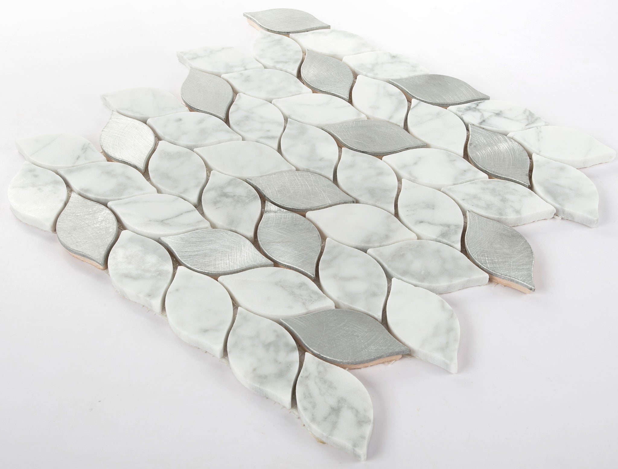 Exquisite white stone wall decoration mosaic tiles, marble style, small leaves, mixed metal, wholesale China 