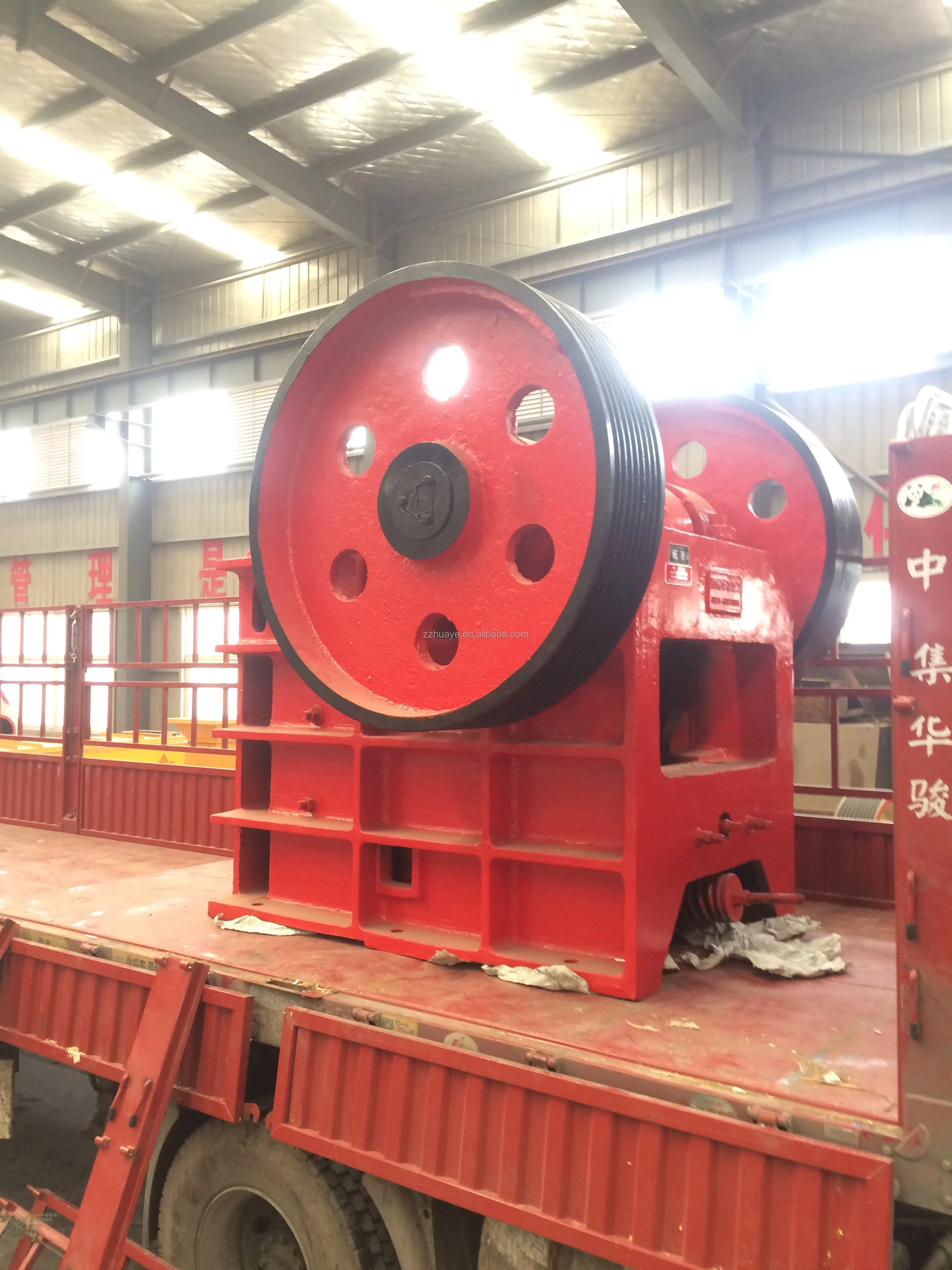 Portable Small Diesel Engine Jaw Crusher Mini Stone Crusher for Mining Motor Bearing Gear PLC-Manufactured Cheap Portable Small