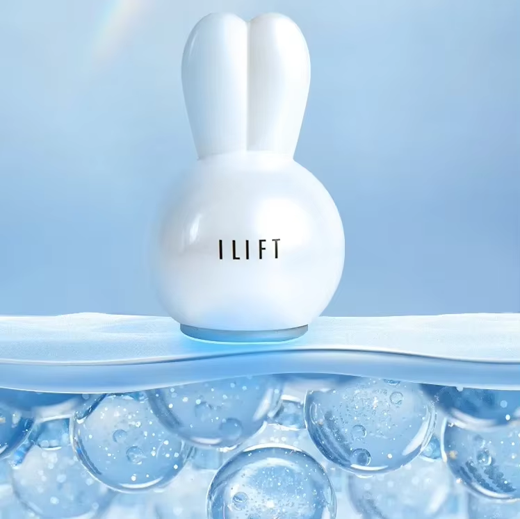 Home facial cooling device for beauty, hockey puck massager with frozen glass ball for face, can be used for hand massage. 