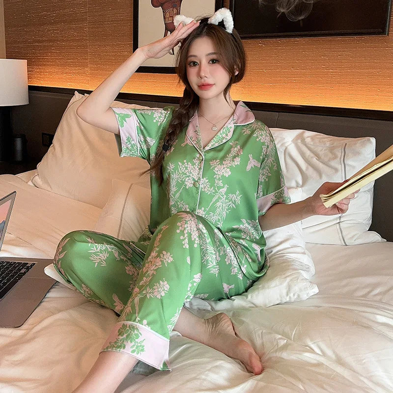 Bộ Đồ Ngủ Lụa Nhân Tạo Mùa Xuân Hè Thanh Lịch