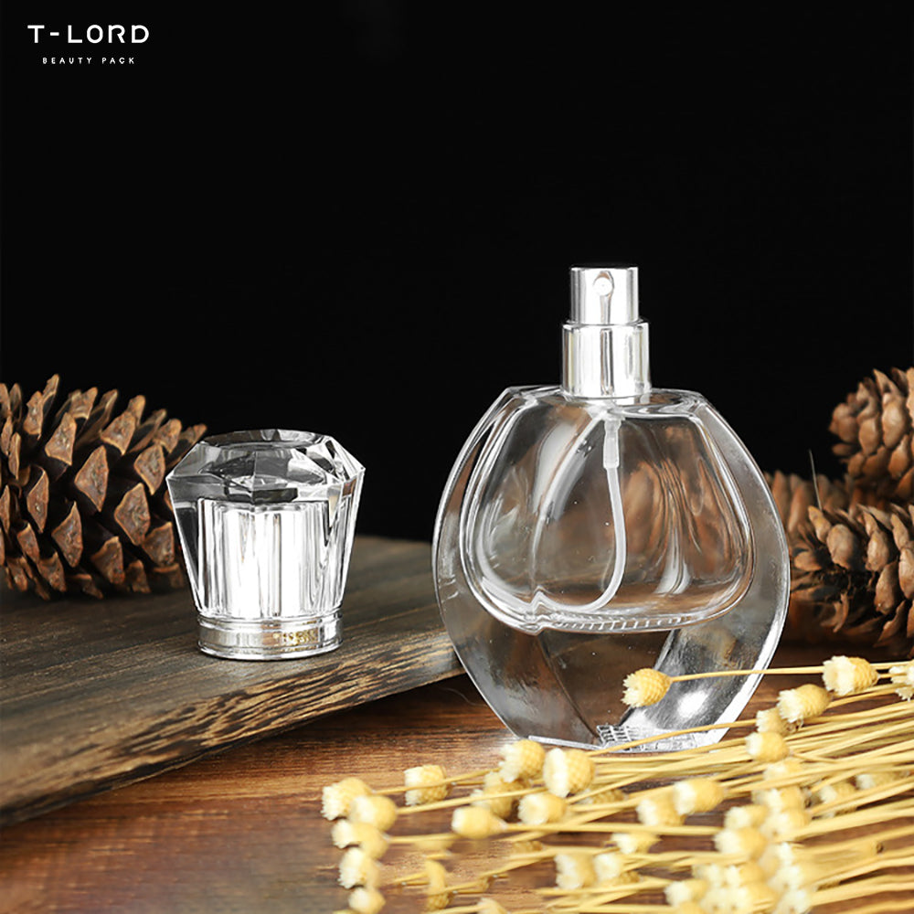 Luxury square flat glass serum perfume diffuser bottle 