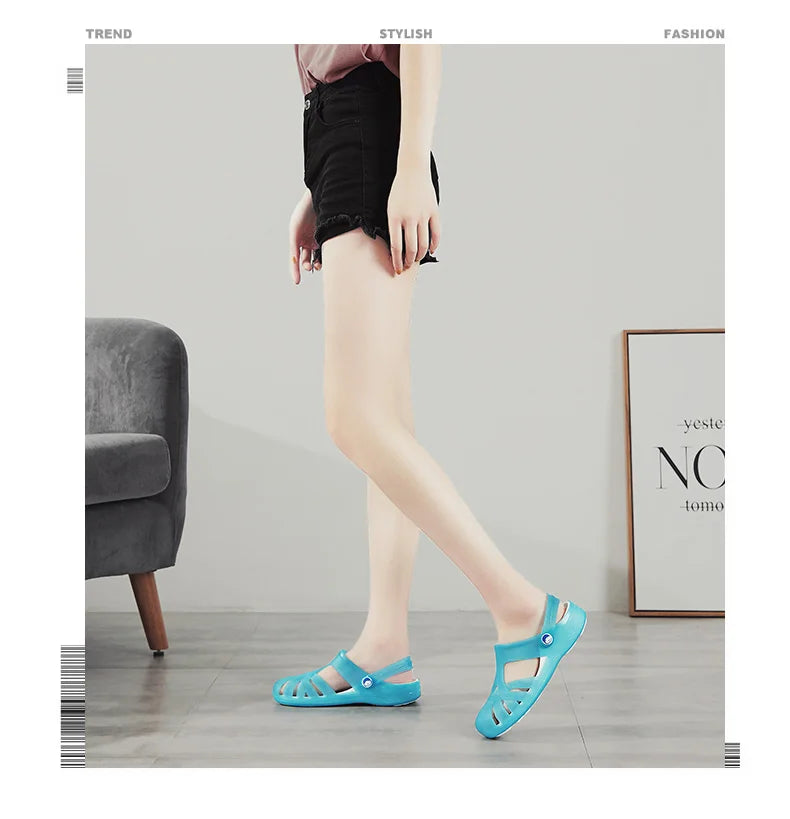 Dép Sandal Nữ Mùa Hè Thoải Mái Màu Kẹo PVC Bãi Biển