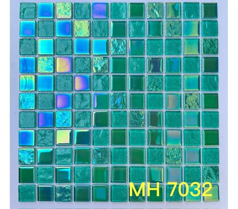 Sparkling glass mosaic tiles MH 7032