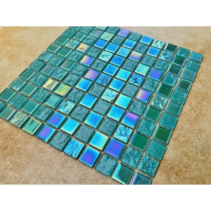 Sparkling glass mosaic tiles MH 7032