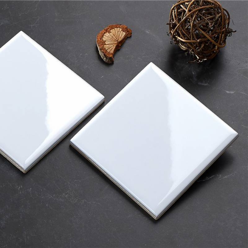 Flat glossy white tile M1100_SA