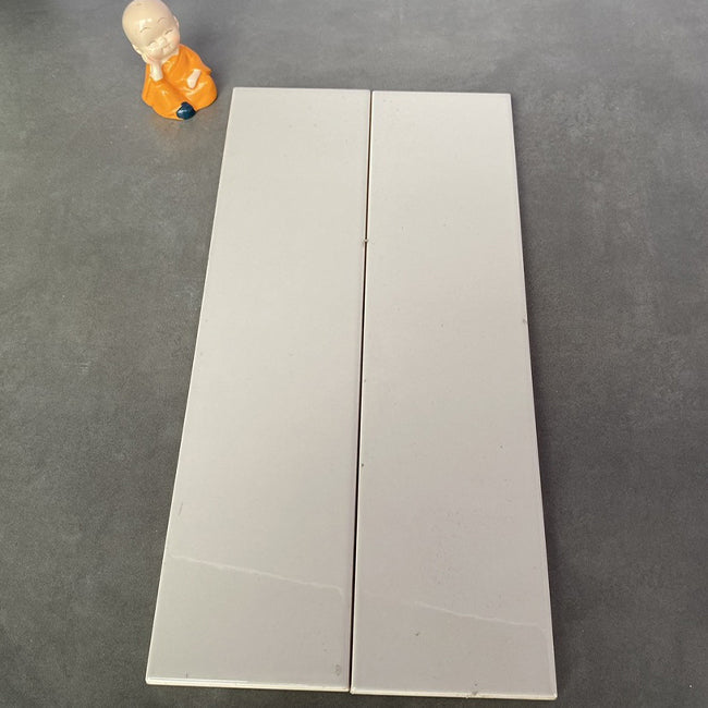 High-quality light gray glossy flat tile 75x300 code PSTA75303