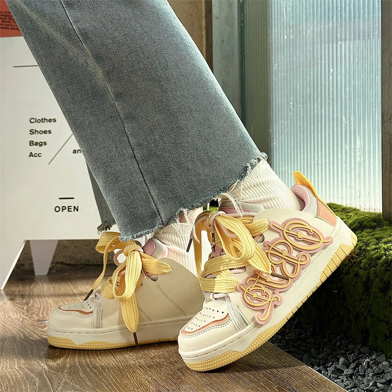 Giày Sneaker Đôi Cao Cấp Thời Trang - Sành Điệu & Thoải Mái