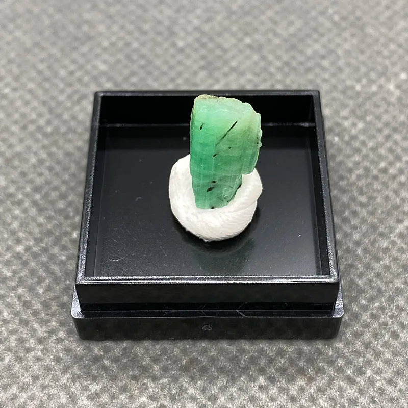 Natural Emerald - Gemstone Collection + Box