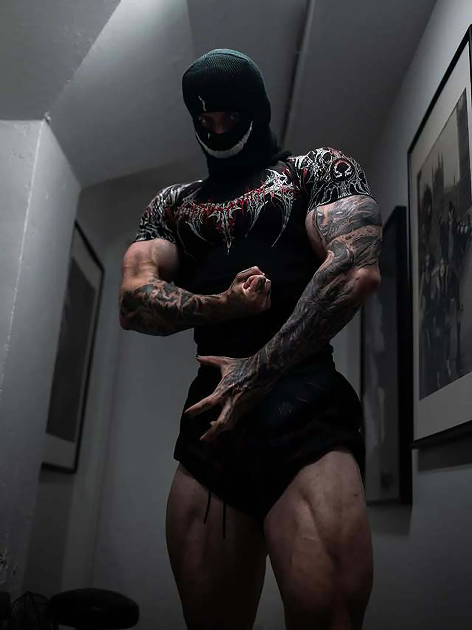 Áo Thun Nam Gothic Tập Gym Co Giãn Nhanh Khô 2025 - Daisan Mart