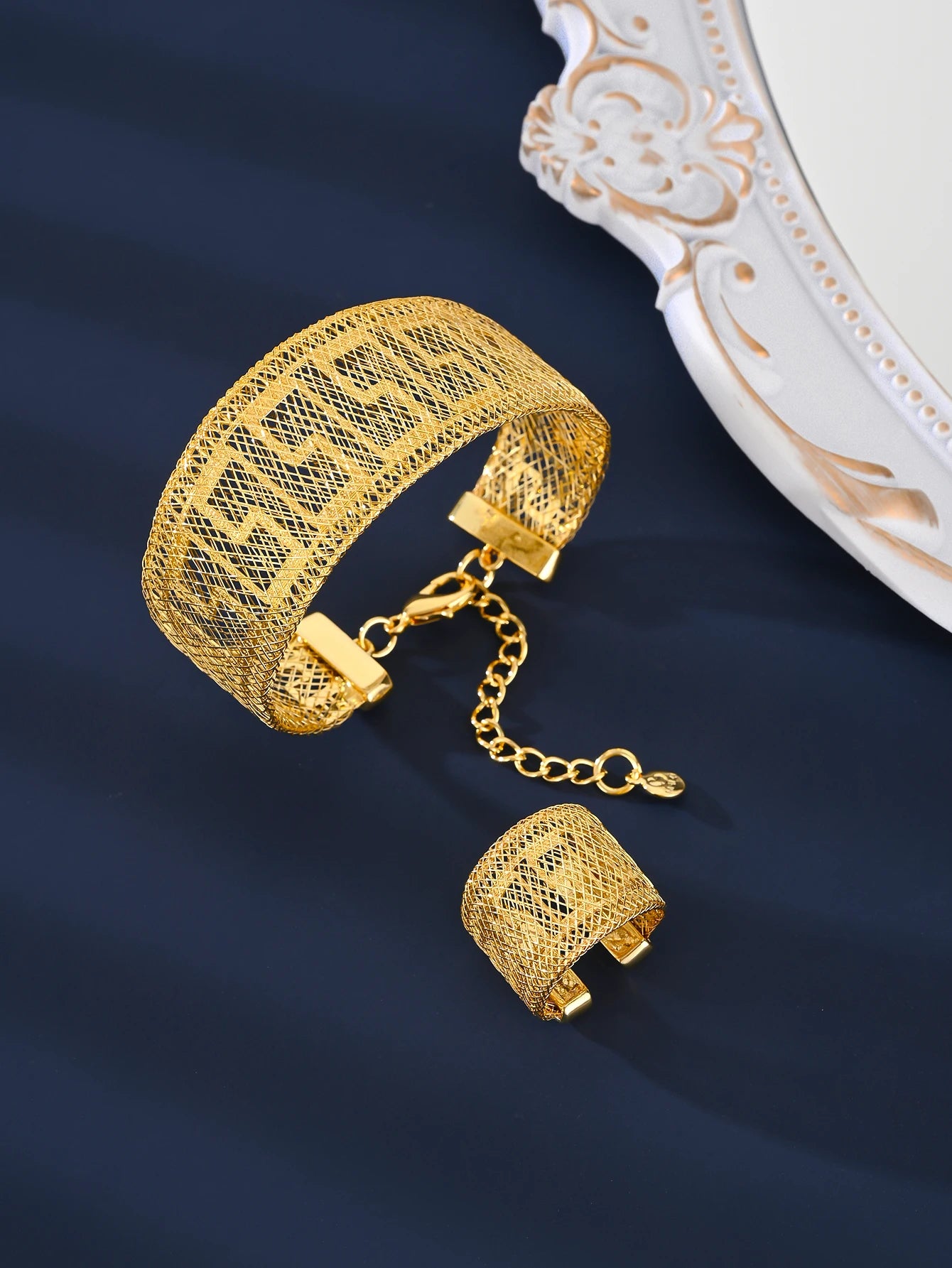 Luxurious 18k Dubai &amp; Indian Gold Jewelry Set