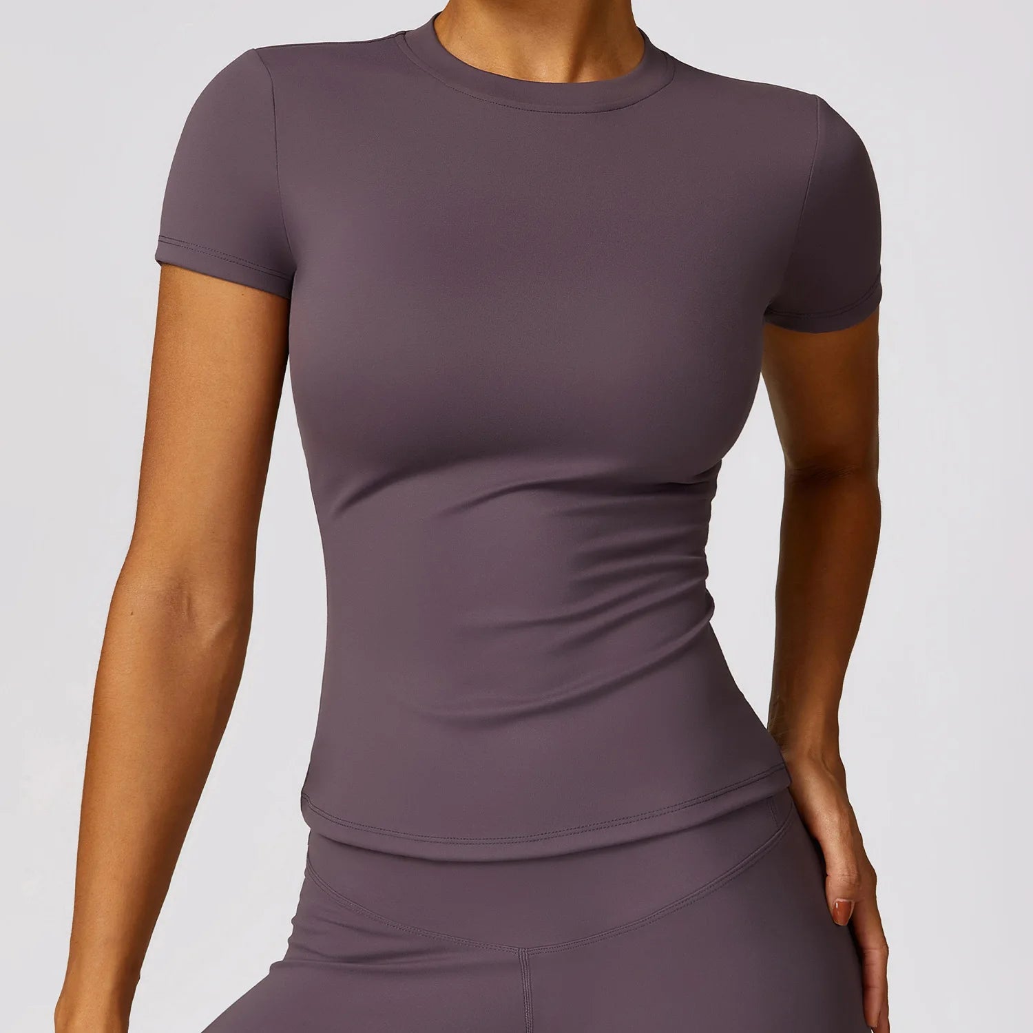 Áo Tập Yoga Nữ 2024 - Nhanh Khô, Tím, Ngắn Tay - Daisan Mart