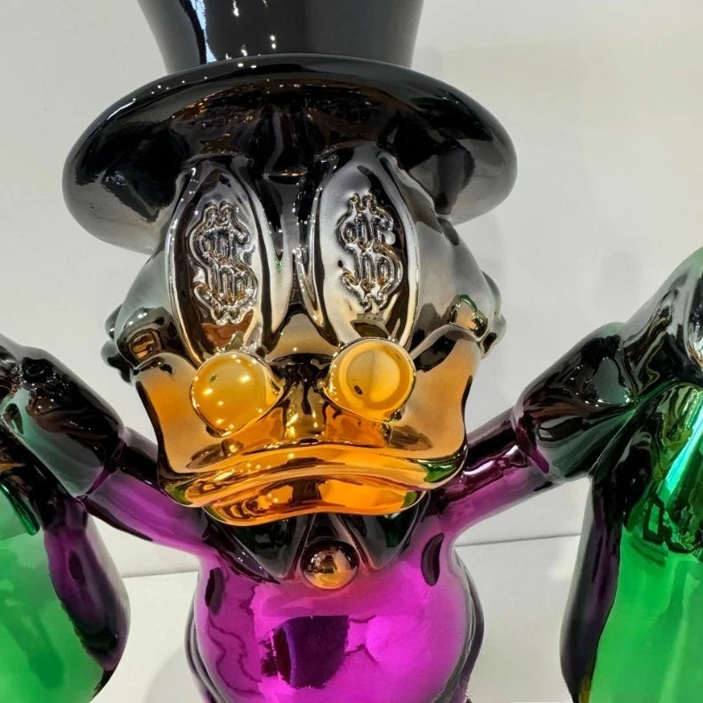 Modern Plastic Sculptures - Luxurious and Stylish