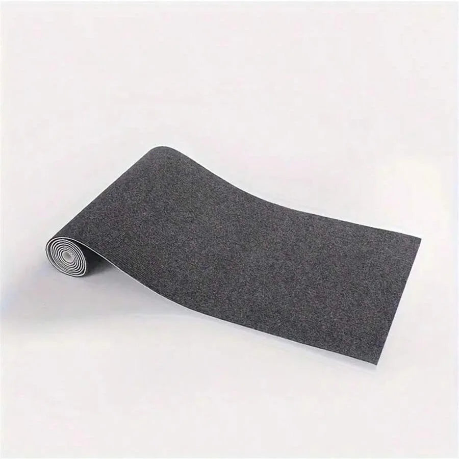 Self-adhesive floor tiles 30x30cm - Non-slip, easy to replace.