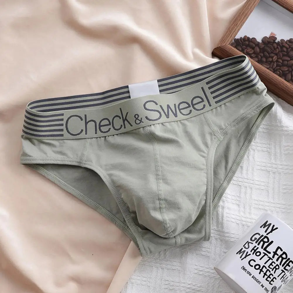 Quần Tam Giác Thoáng Khí In Chữ Mặc Ngủ Và Hằng Ngày