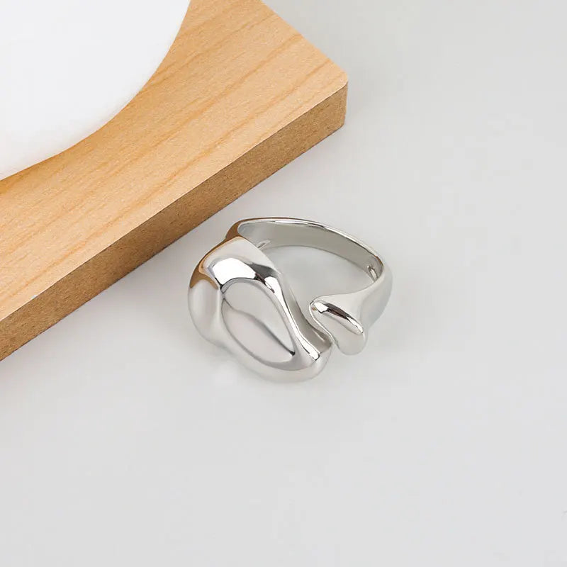Creative Silver Heart Rings For Feminine Couples