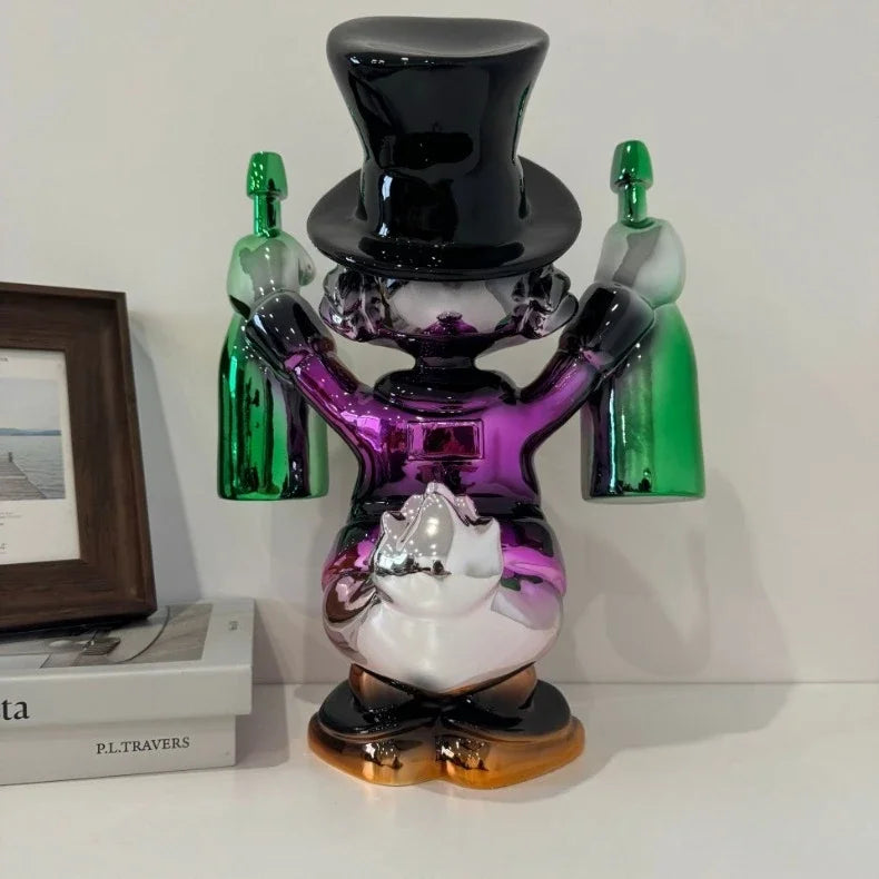 Modern Plastic Sculptures - Luxurious and Stylish