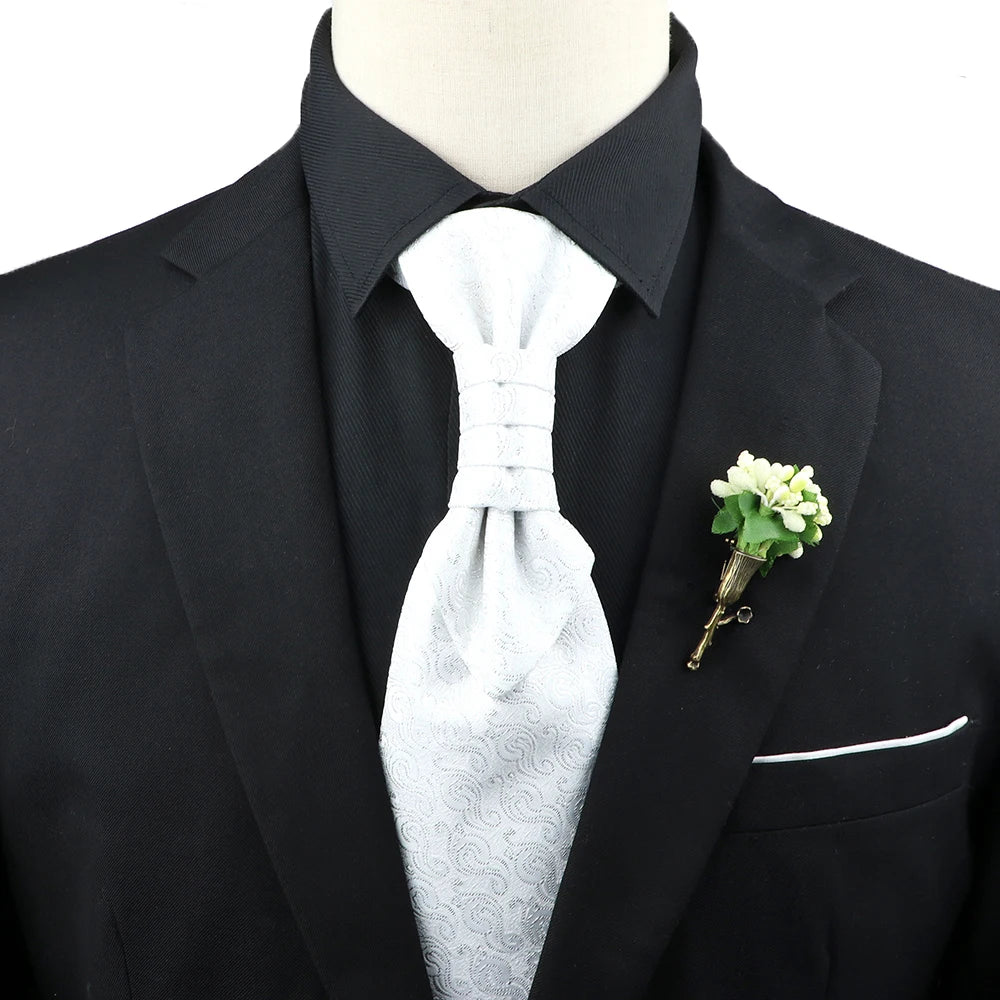 Premium luxury Paisley men's tie &amp; brooch