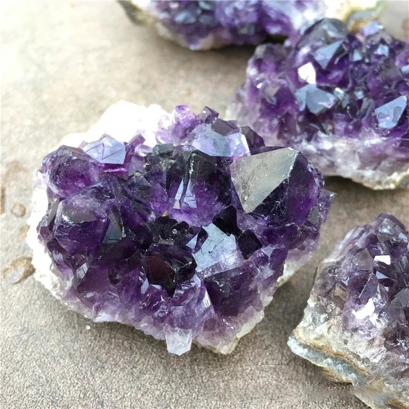 Natural Raw Amethyst for Feng Shui Decoration