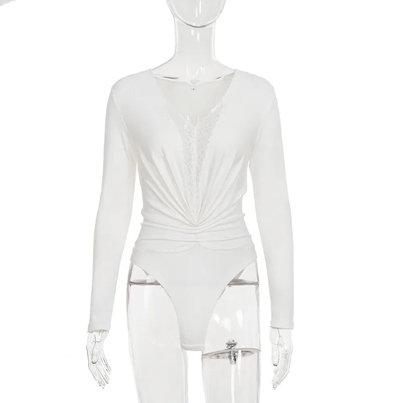 Áo Bodysuit Ren Trắng V Sâu Shestyle 2025 - Daisan Mart