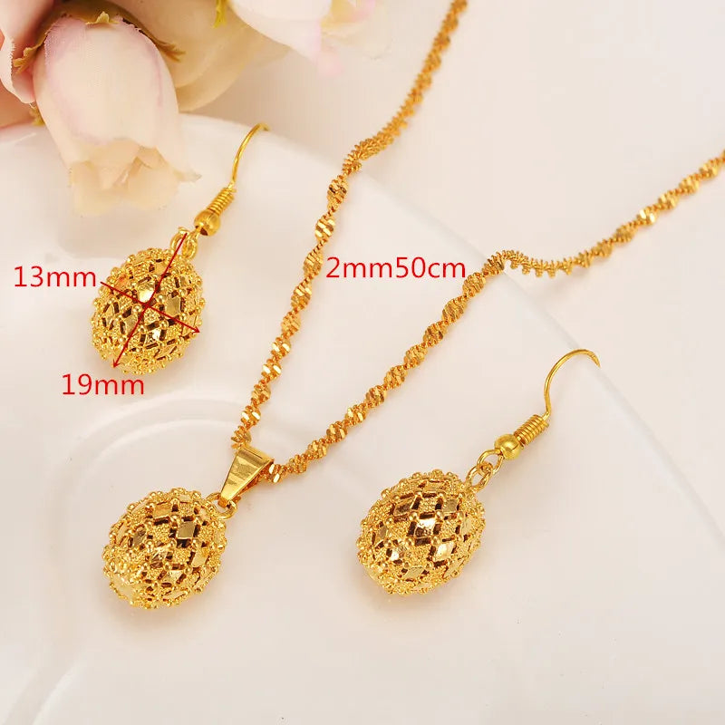 Beautiful Round Gold Jewelry Set for Women's Wedding Party
