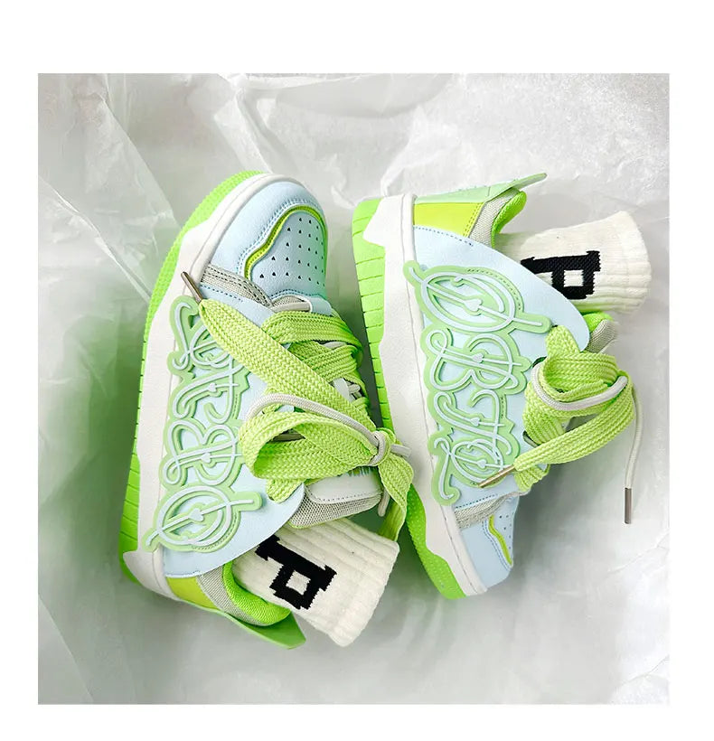 Giày Sneaker Đôi Cao Cấp Thời Trang - Sành Điệu & Thoải Mái