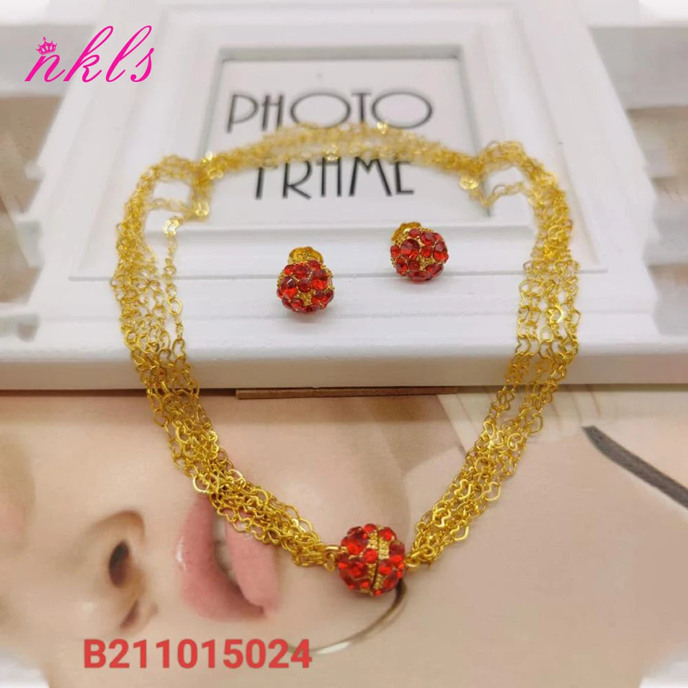 Luxurious Black Gold Magnetic Jewelry Set For Her