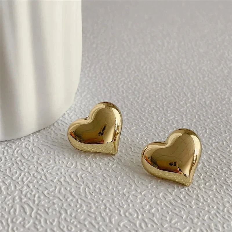 Delicate Plain Gold Heart Earrings For Women
