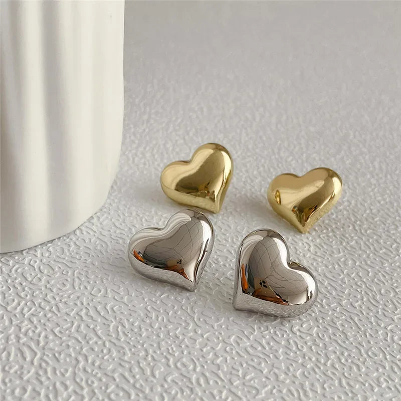 Delicate Plain Gold Heart Earrings For Women