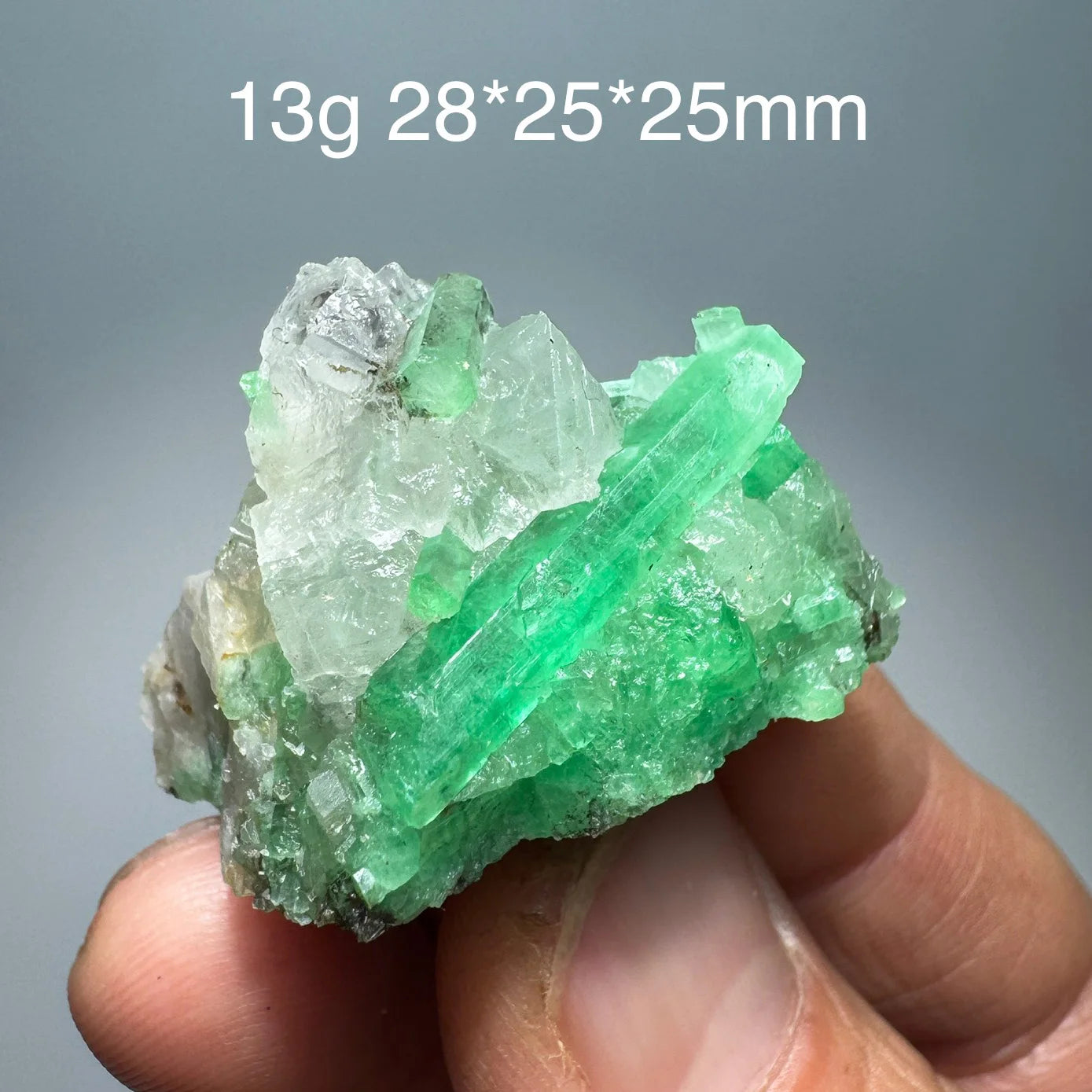 Natural Emerald &amp; Healing Quartz