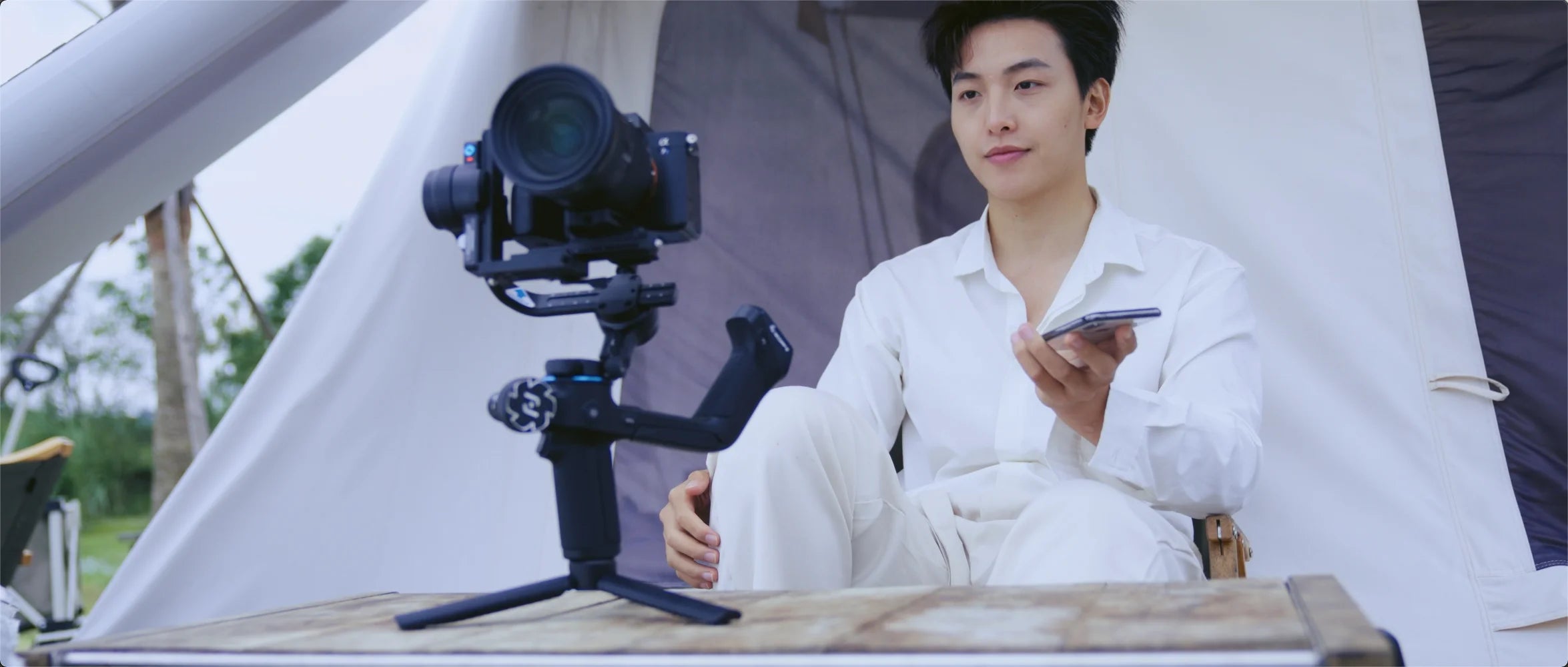 FeiyuTech SCORP 2[Official]Camera Gimbal Stabilizer Built-in AI Tracker Upgrade Joystick Touch Screen for Mirrorless DSLR Camera