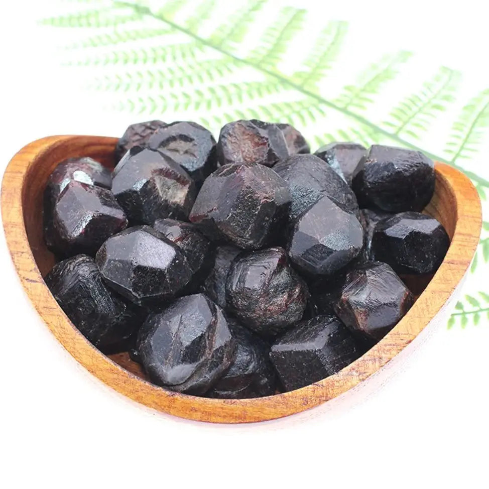 Đá Thô Garnet Tự Nhiên - Đá Quý Chữa Lành Tâm Linh