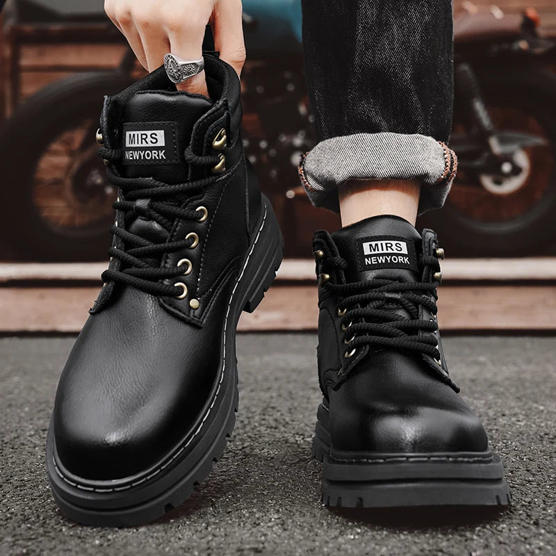 Men's High-Quality Leather Shoes with Comfortable and Fashionable Flat Soles