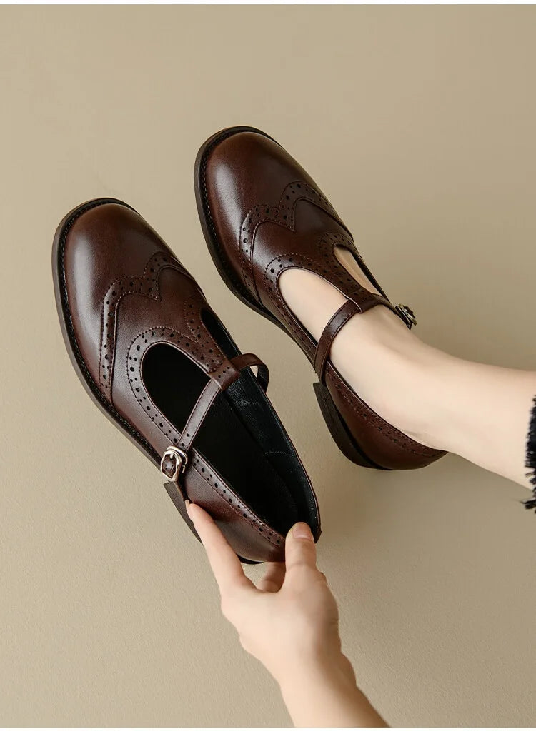 Women's Retro Oxford Shoes Vintage Perforated Genuine Leather