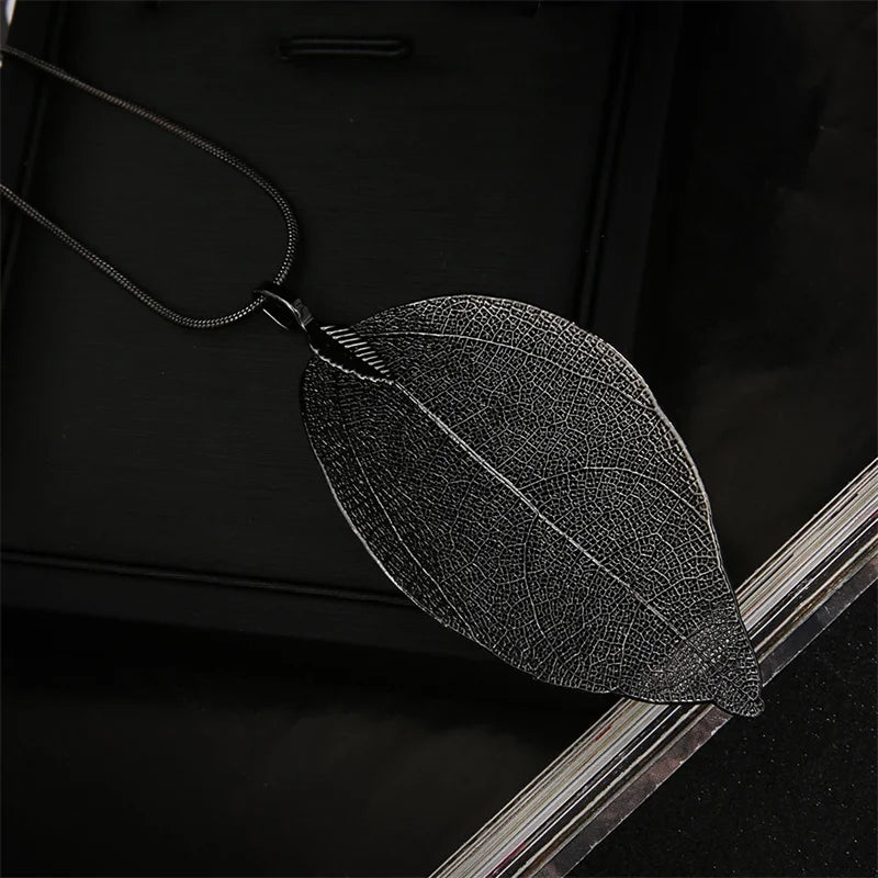 Women's Fashion Simple Punk Silver Leaf Necklace