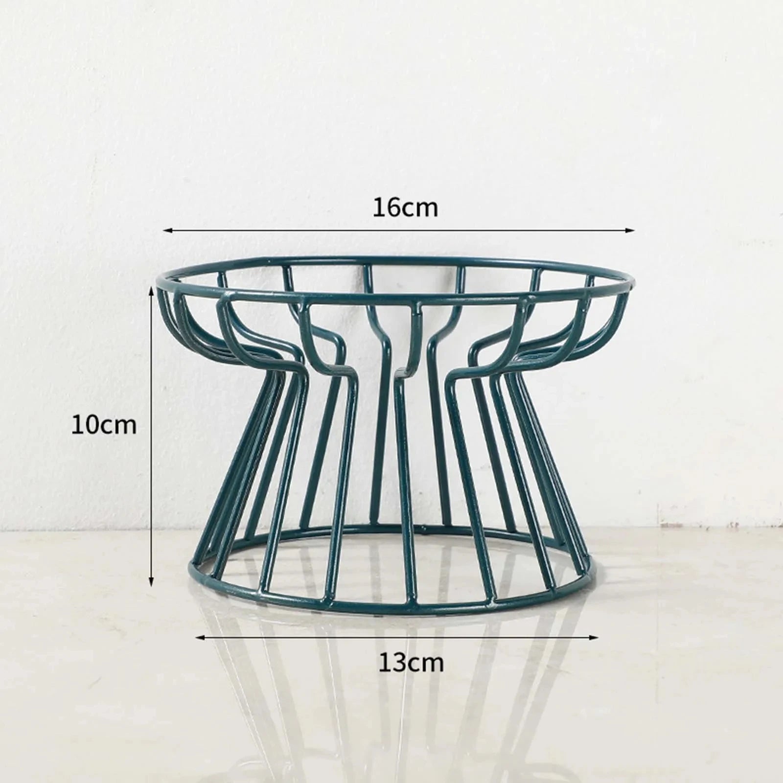 Elevated Ceramic Bowl for Convenient Eating and Drinking of Dogs and Cats