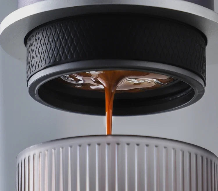 Bincoo Portable Electric Espresso Coffee Maker for Camping Wireless Heating Concentrated Extraction Coffee Machine Red Dot Award - Daisan Mart
