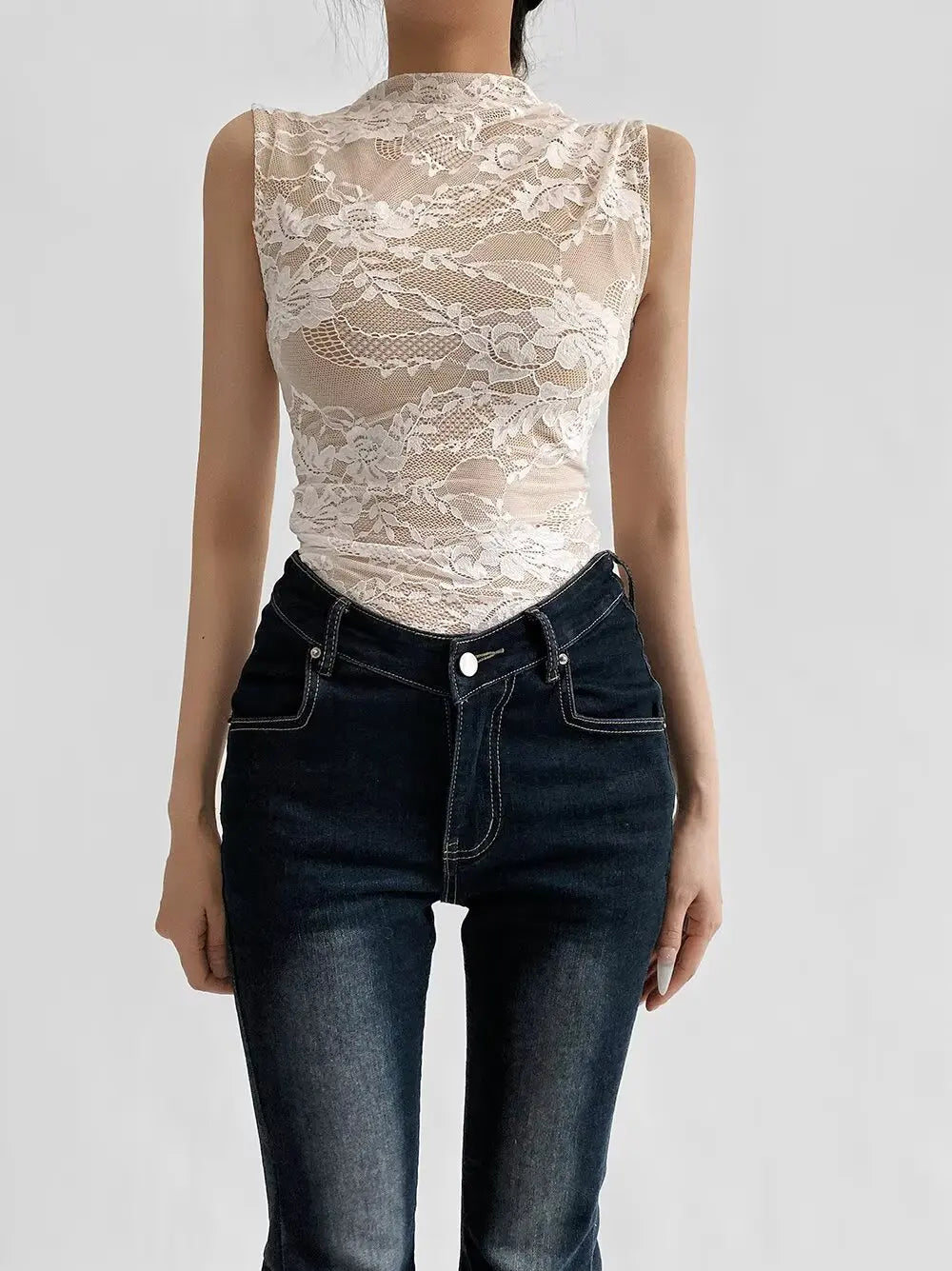 Fall 2025 color-blocked lace bodysuit, high neck, sleeveless, sexy