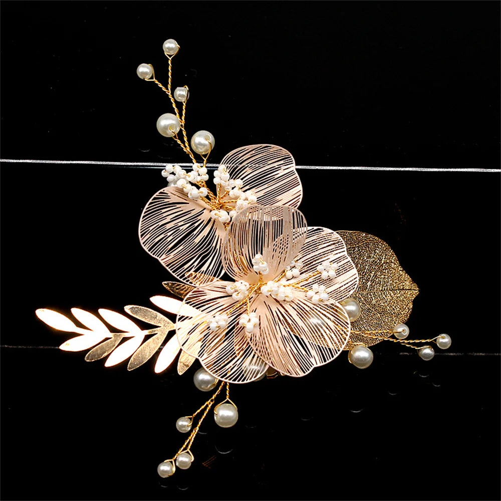 Kẹp Tóc Cô Dâu Ngọc Trai Hoa Pha Lê Lộng Lẫy