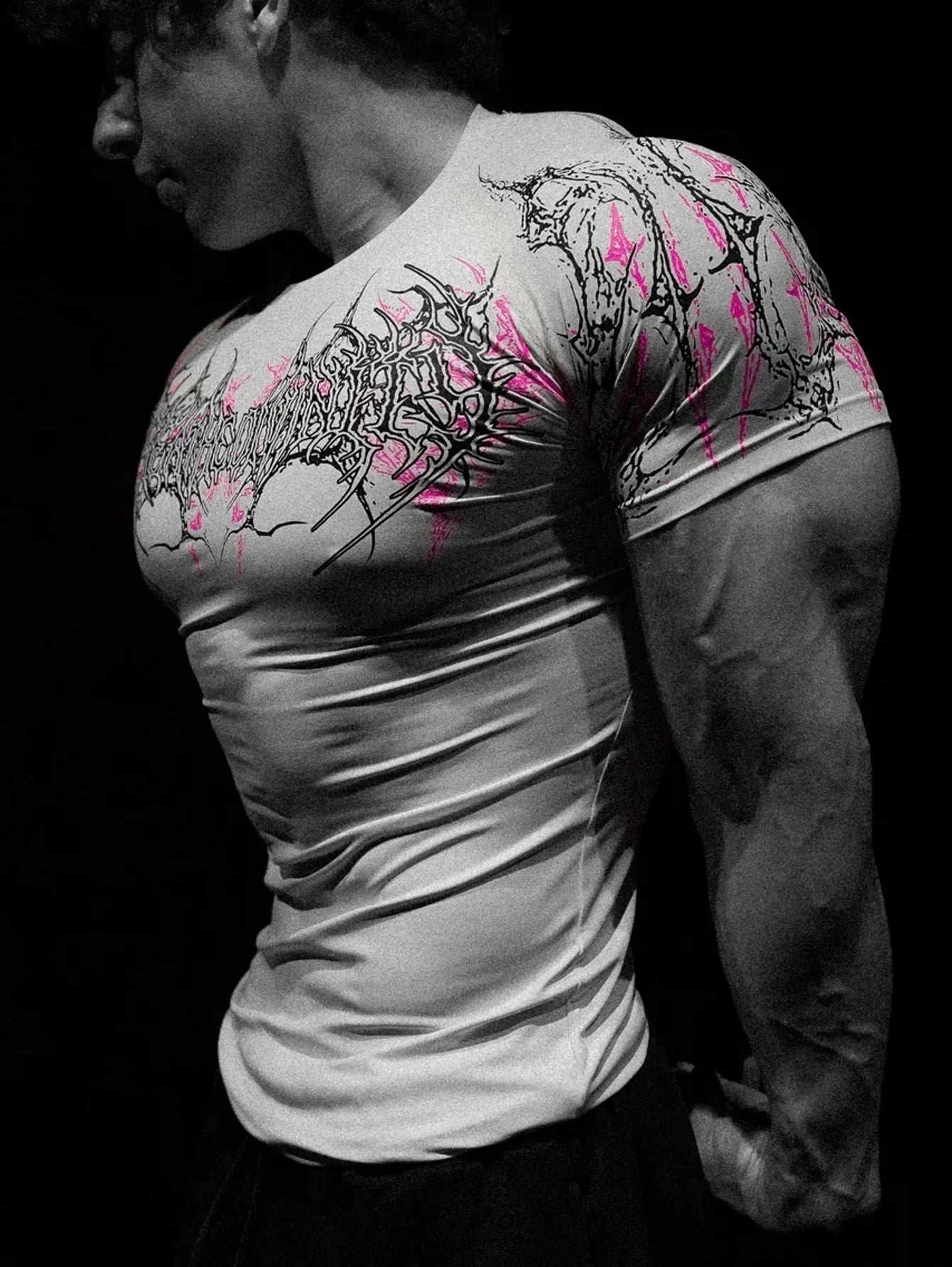 Men's Gym Sports T-Shirt Quick Dry Body-hugging Workout Shirt