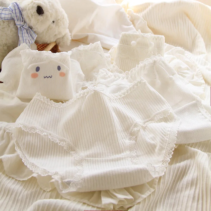 Women's Cotton Panties - White Lace, Seamless, 5 Pieces