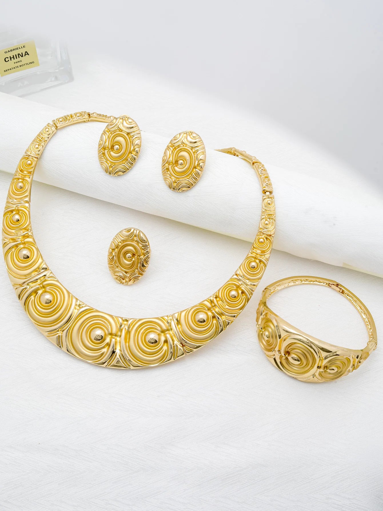 18K Gold Plated Dubai Jewelry Set - Elegant Party Wear