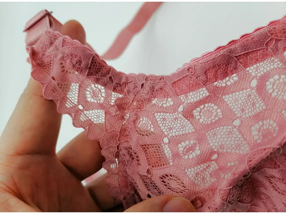Comfortable Supportive Lace Bra C18