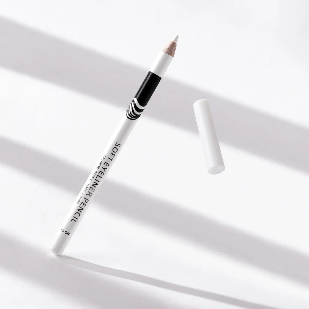 Long-lasting Waterproof Matte White Eyeliner Brightens Eyes